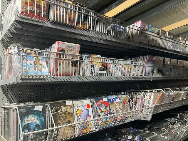 Verkoopvoorraad dvd's en blue rays - afbeelding 9 van  15