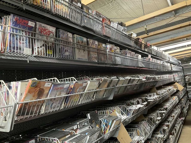 Verkoopvoorraad dvd's en blue rays - afbeelding 10 van  15