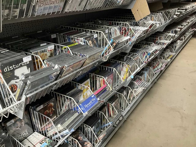 Verkoopvoorraad dvd's en blue rays - afbeelding 11 van  15