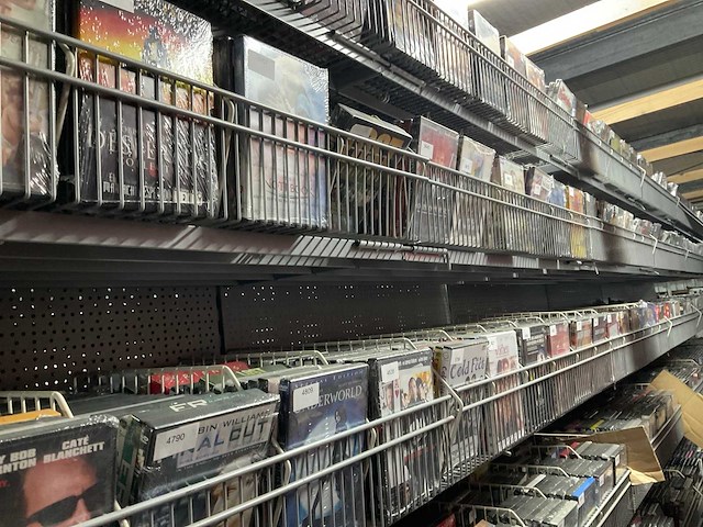 Verkoopvoorraad dvd's en blue rays - afbeelding 12 van  15