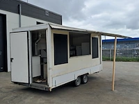 Verkoopwagen - snackwagen - foodtruck - afbeelding 1 van  41