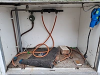 Verkoopwagen - snackwagen - foodtruck - afbeelding 22 van  41