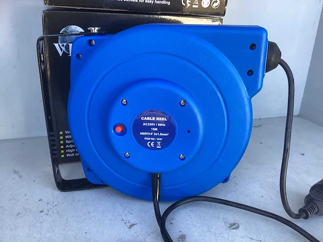 Verlenghaspel automatisch 15mtr. 1,5mm2 - afbeelding 2 van  3