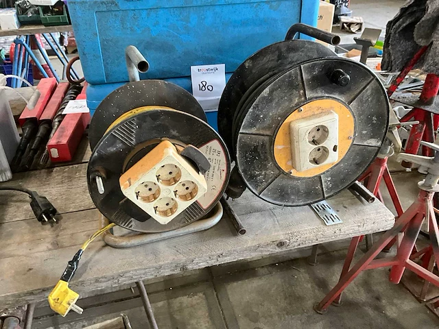 Verlengkabelhaspel (2x) - afbeelding 1 van  2