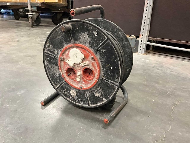 Verlengkabelhaspel - afbeelding 2 van  6