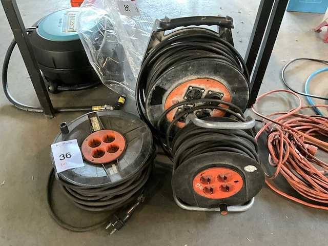 Verlengkabelhaspels en -snoer (3x) - afbeelding 2 van  6