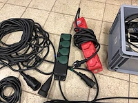 Verlengkabels en stekkerdozen (13x) - afbeelding 4 van  6