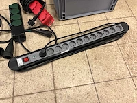 Verlengkabels en stekkerdozen (13x) - afbeelding 5 van  6