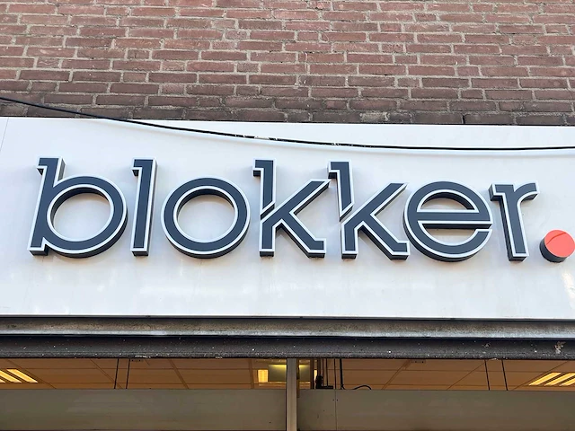 Verlichte gevelbelettering "blokker" (2x) - afbeelding 1 van  3