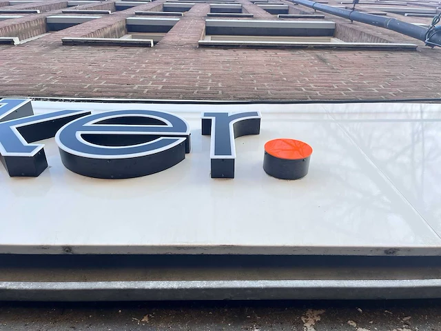 Verlichte gevelbelettering "blokker" (2x) - afbeelding 2 van  3