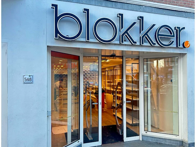 Verlichte gevelbelettering "blokker" - afbeelding 1 van  5