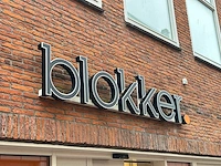 Verlichte gevelbelettering "blokker"