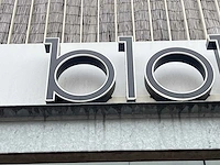 Verlichte gevelbelettering "blokker" - afbeelding 2 van  2