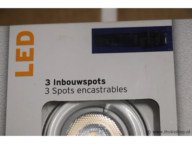 Verlichting o.a. inbouwspots, plafonniere & wandverlichting - afbeelding 6 van  9