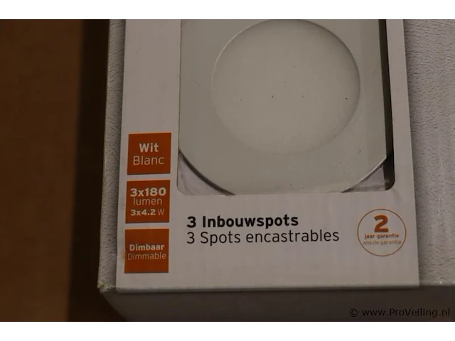 Verlichting o.a. inbouwspots, plafonniere & wandverlichting - afbeelding 9 van  9