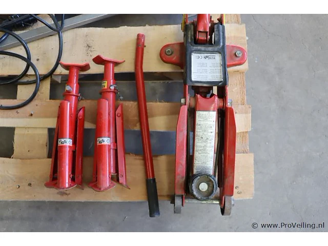 Verlichtingsbalken, as-steunen 2 ton & autokrik - afbeelding 2 van  8
