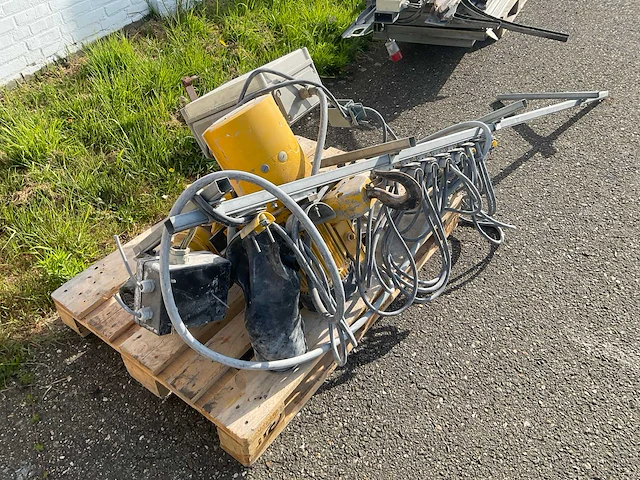 Verlinde elektrische kettingtakel - afbeelding 3 van  10
