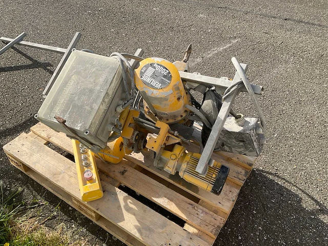 Verlinde elektrische kettingtakel - afbeelding 4 van  10
