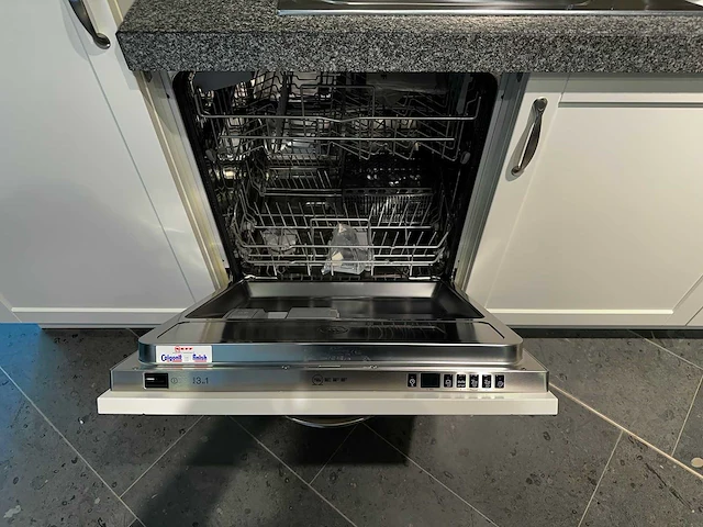 Verlo - showroomkeuken - afbeelding 2 van  32