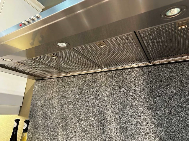 Verlo - showroomkeuken - afbeelding 16 van  32