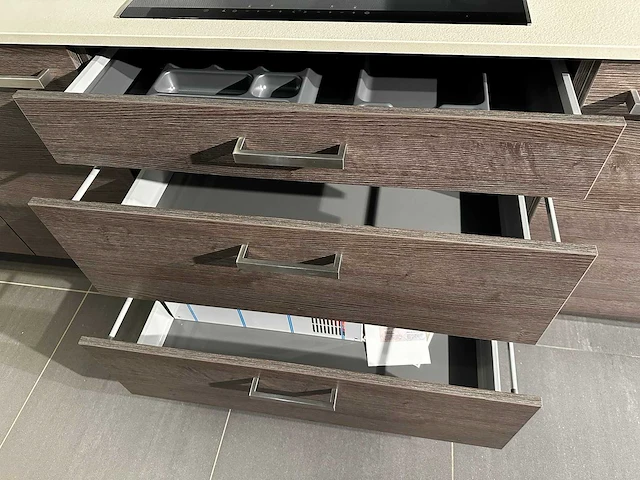 Verlo - showroomkeuken - afbeelding 8 van  27