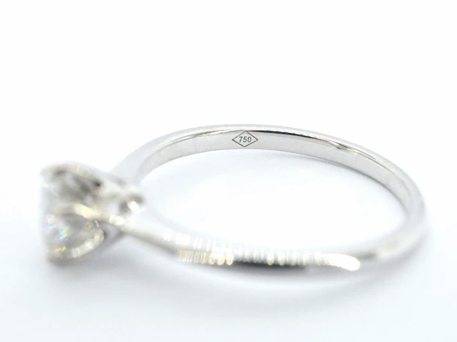 Verlovingsring met een diamant van 1.50 carat in 18 carats goud - afbeelding 9 van  10