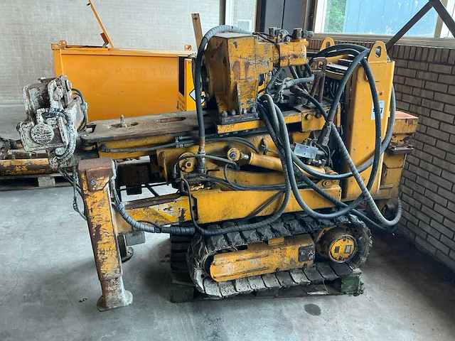 Vermeer holland hydraulische boorstelling hb80 - afbeelding 16 van  36