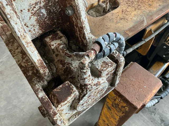 Vermeer holland hydraulische boorstelling hb80 - afbeelding 20 van  36