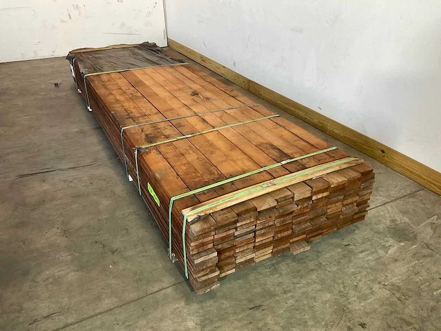 Vermelho hardhouten beschoeiingsplank 300x10x2 cm (50x) - afbeelding 2 van  6