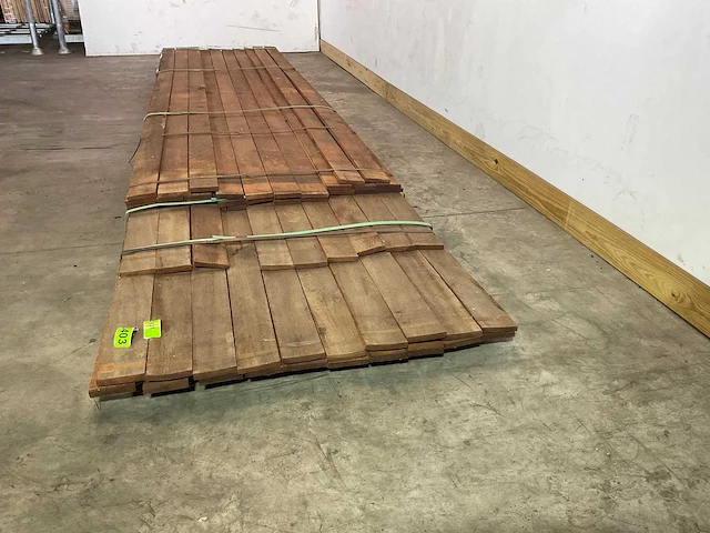 Vermelho hardhouten beschoeiingsplank 500x10x1,7 cm (30x) - afbeelding 1 van  5