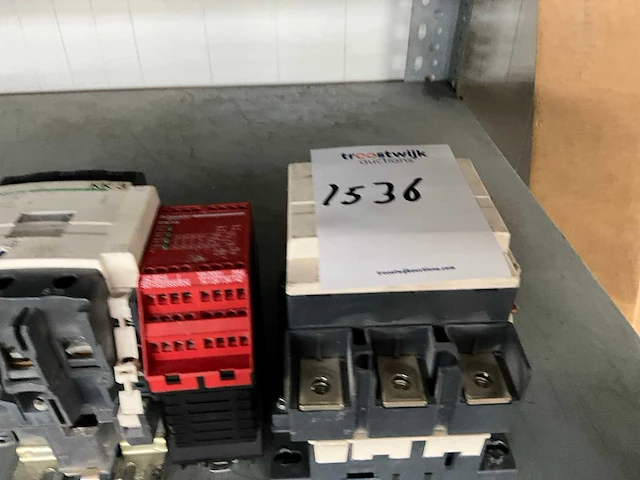 Vermogensschakelaars - afbeelding 3 van  3
