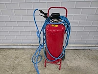 Vernevel en schuim desinfecteer tank - afbeelding 1 van  4