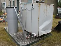 Verplaatsbare pelletkachel op vloerplaat met drukvat. werking onbekend - afbeelding 3 van  4