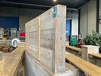 Verplaatsbare steigerhouten bar met achterkast - afbeelding 2 van  13