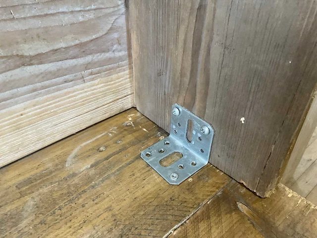 Verplaatsbare steigerhouten bar met achterkast - afbeelding 5 van  13