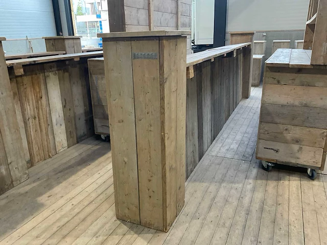 Verplaatsbare steigerhouten bar - afbeelding 9 van  13