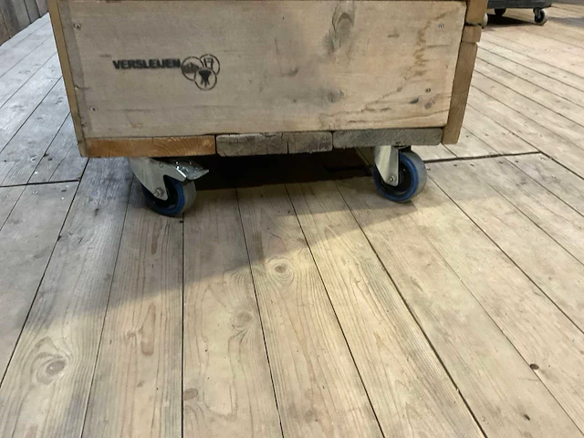 Verplaatsbare steigerhouten bar - afbeelding 13 van  13