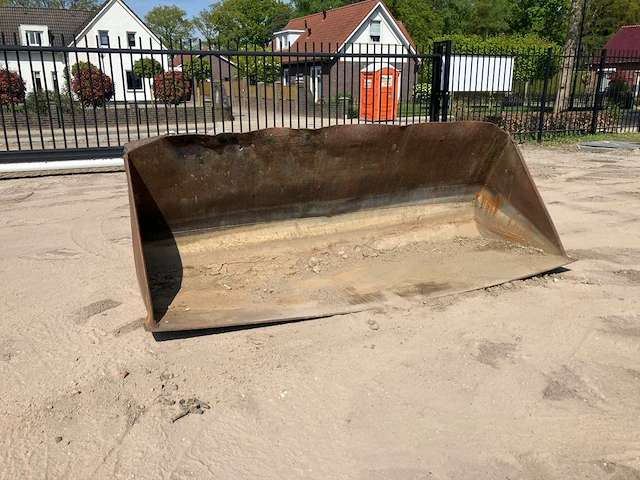Verreiker schepbak 240cm - afbeelding 1 van  1