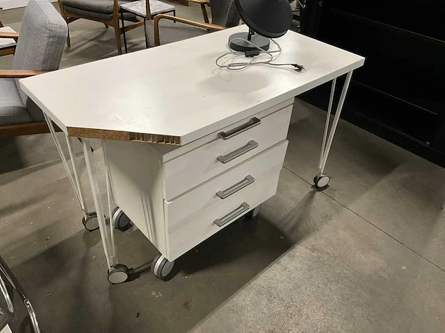 Verrijdbaar bureau opstelling - afbeelding 3 van  4