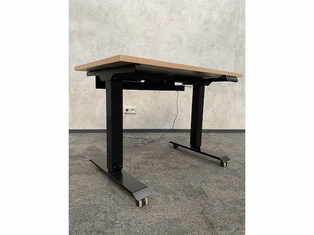 Verrijdbaar elektrisch zit-sta bureau 100x60 - afbeelding 9 van  12