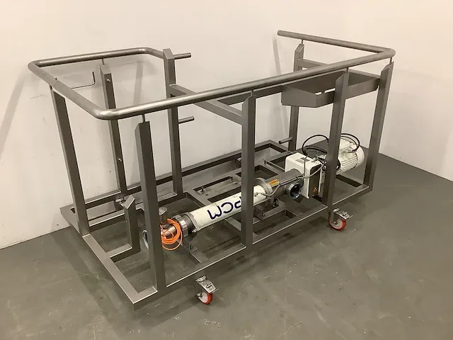 Verrijdbaar frame met pomp - afbeelding 11 van  13