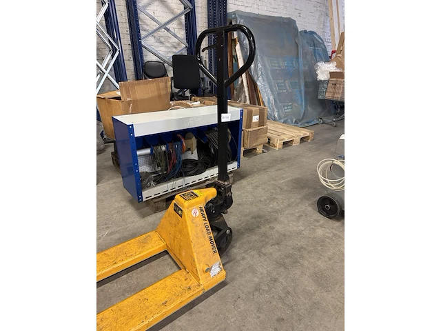 Verrijdbaar frame voor ramen blinderen/auto's wrappen - afbeelding 2 van  4