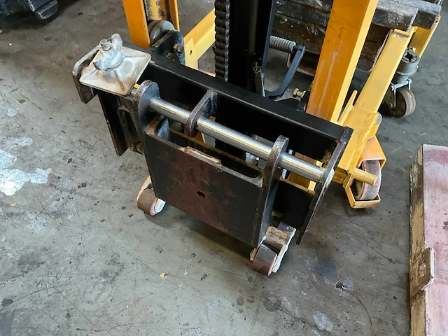 Verrijdbare betonblokkenlift - afbeelding 7 van  8