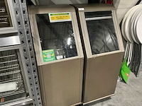 Verrijdbare broodvitrines (2x)