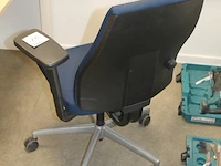 Verrijdbare bureaustoel interstuhl. - afbeelding 3 van  3