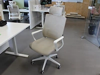 Verrijdbare bureaustoel sklum zitting gevlekt. - afbeelding 1 van  2