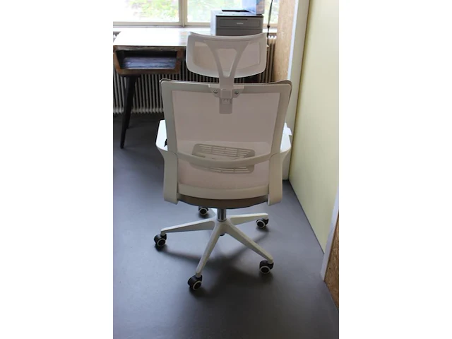 Verrijdbare bureaustoel sklum. - afbeelding 3 van  3
