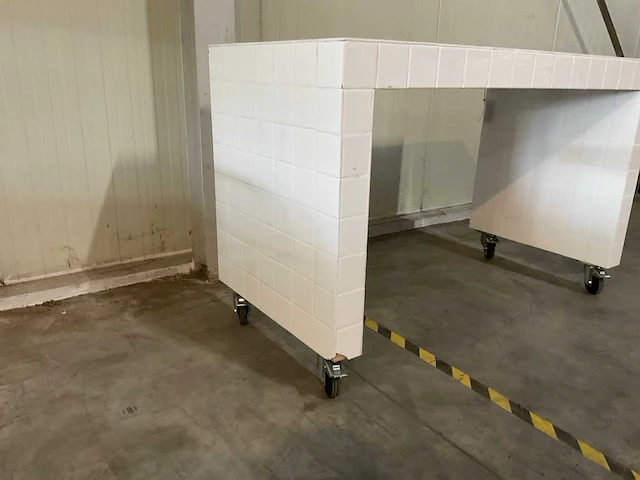 Verrijdbare eetkamertafel - afbeelding 7 van  10