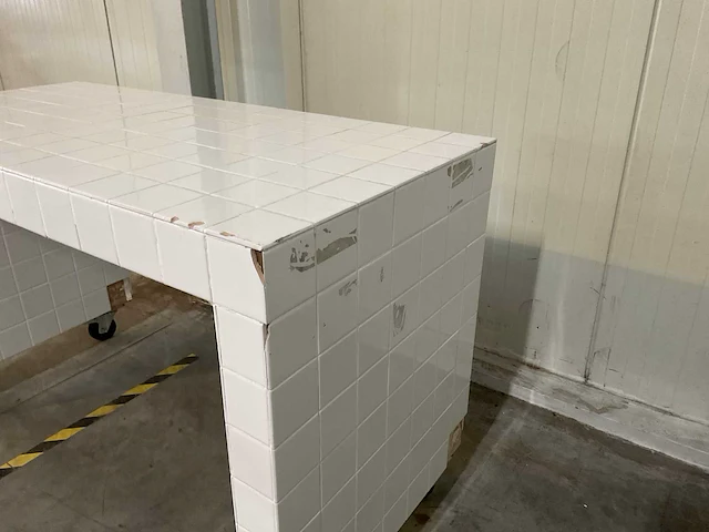 Verrijdbare eetkamertafel - afbeelding 8 van  10