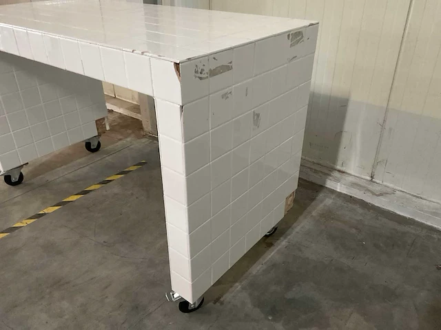 Verrijdbare eetkamertafel - afbeelding 9 van  10